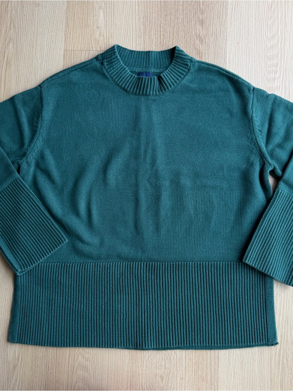 GAP Forest Green Crewneck Sweater Size M